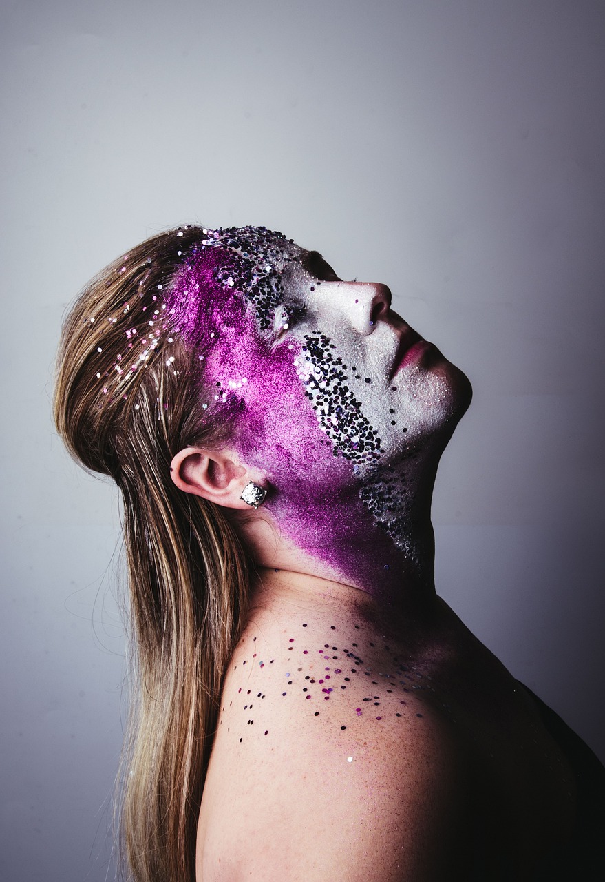 美诺粉扑最新款，打造完美肌肤的时尚必备之选