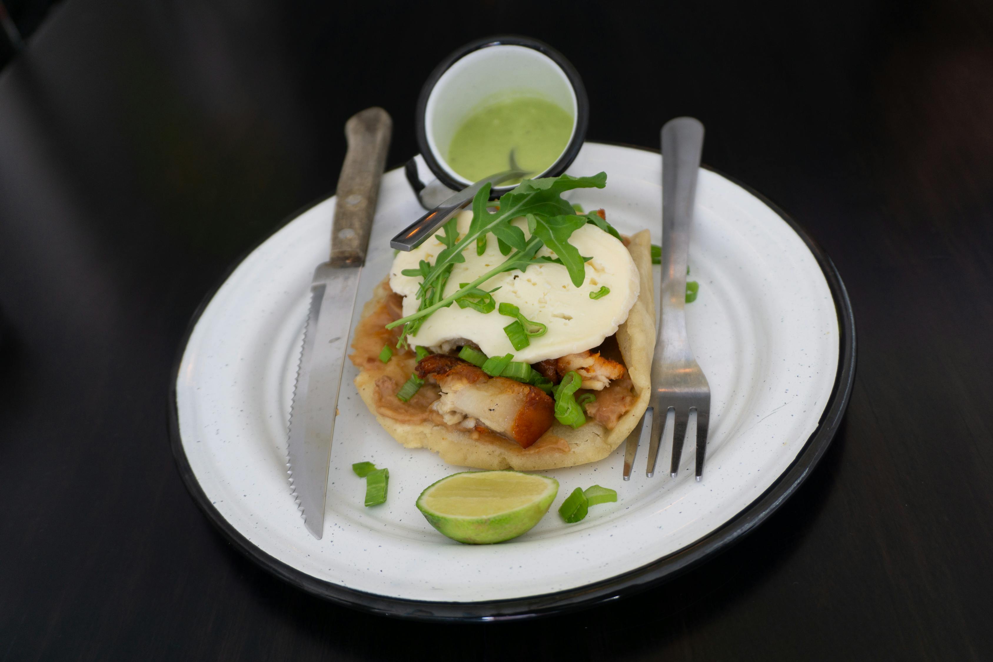 美国最新政治、经济与社会动态综述，最新消息一览