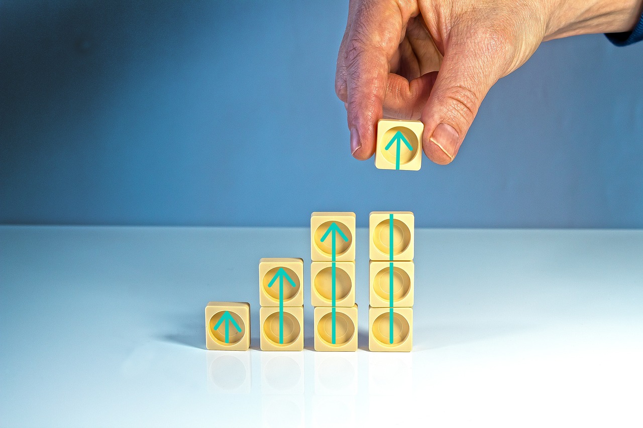 万科积极应对市场变化，坚定推进企业转型与发展，官方最新回应