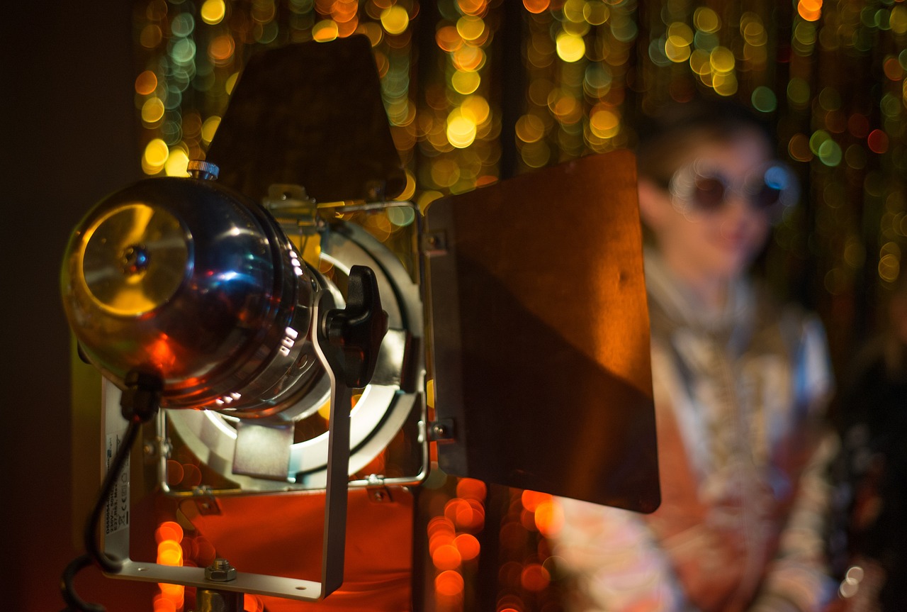 揭秘魅姬最新动态,揭开神秘面纱,引领时尚潮流新篇章