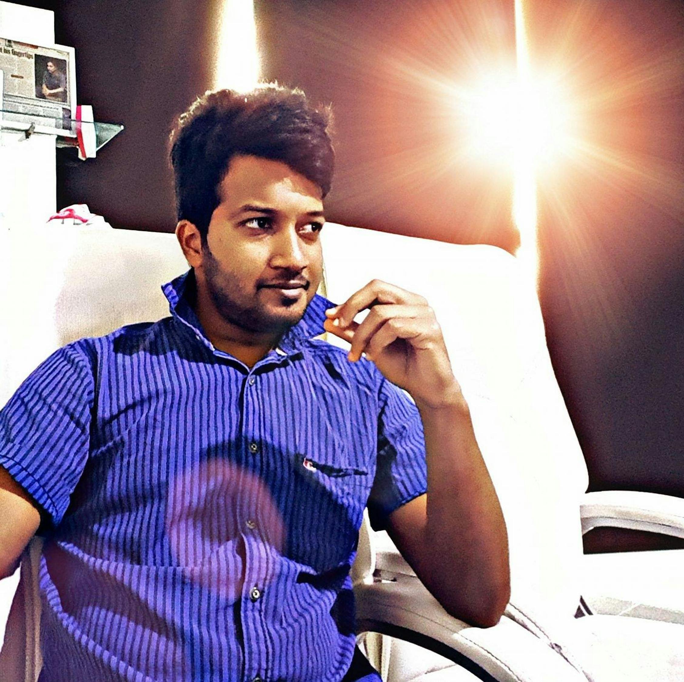 袁东演员，演艺之路的闪耀之星