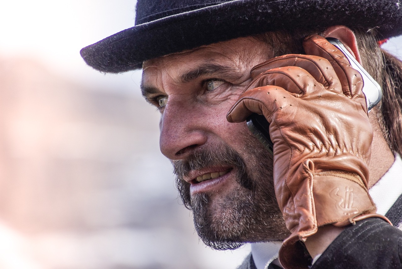 UFC嘴炮比赛精彩瞬间回顾，激烈对抗与完整视频集萃