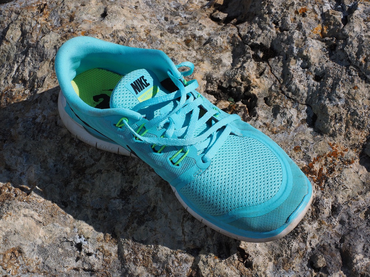 耐克最新女款鞋，时尚与科技的完美融合