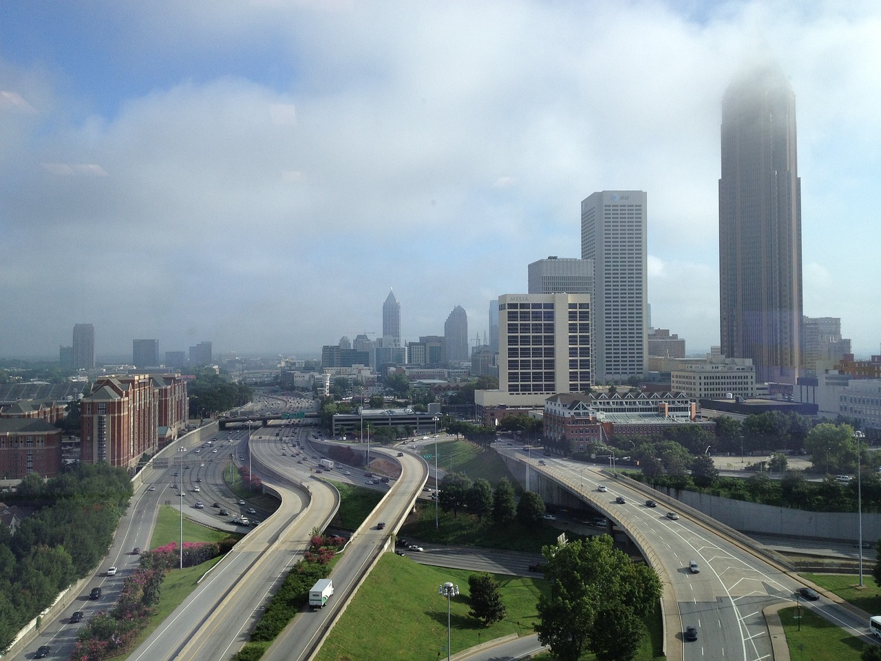 深圳房地产调控新政,重塑市场平衡,推动可持续发展