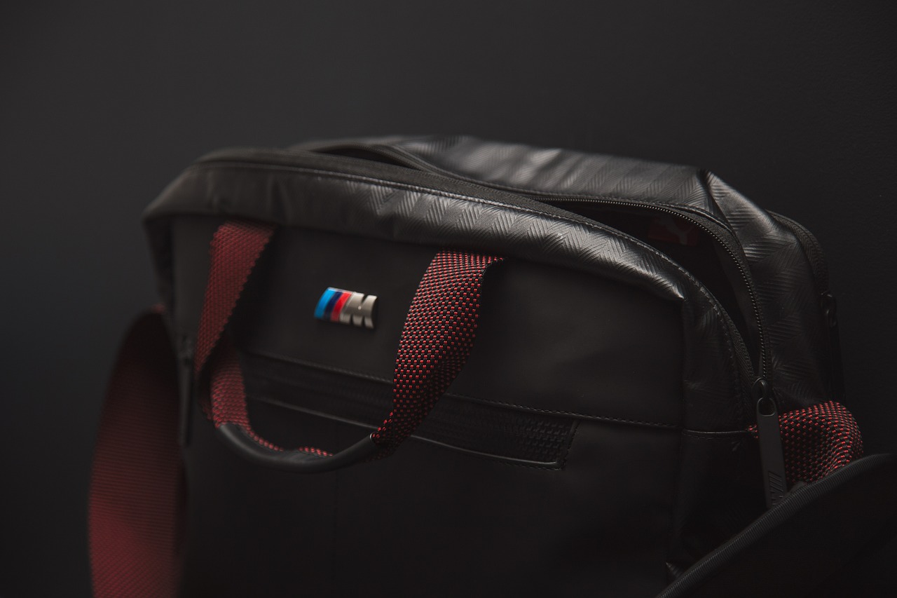 LV最新款男士包包,时尚与品质的极致融合