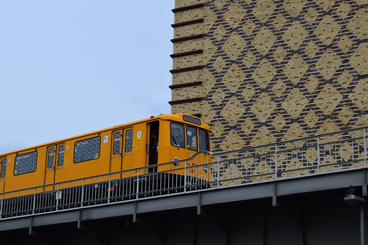 沪苏通铁路最新视频,速度与时代的完美交响