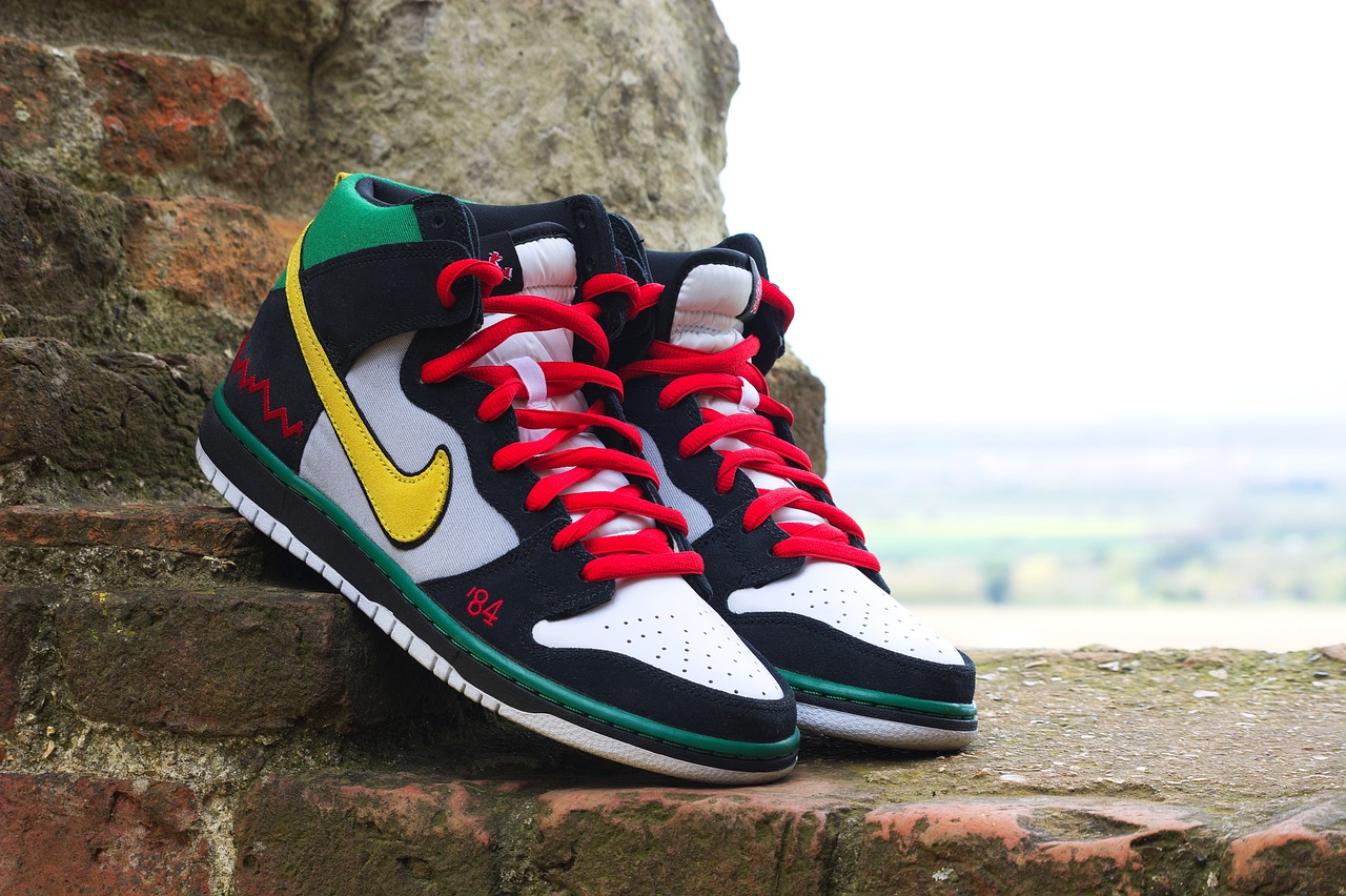 LV耐克联名最新款,时尚与运动的独特融合风采