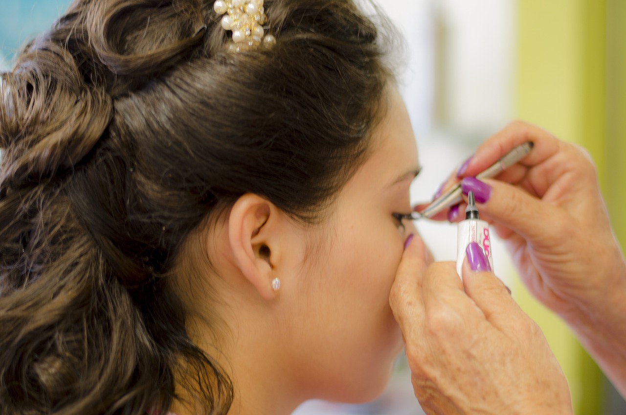 硬核一中漫画,最新动态探索青春独特魅力