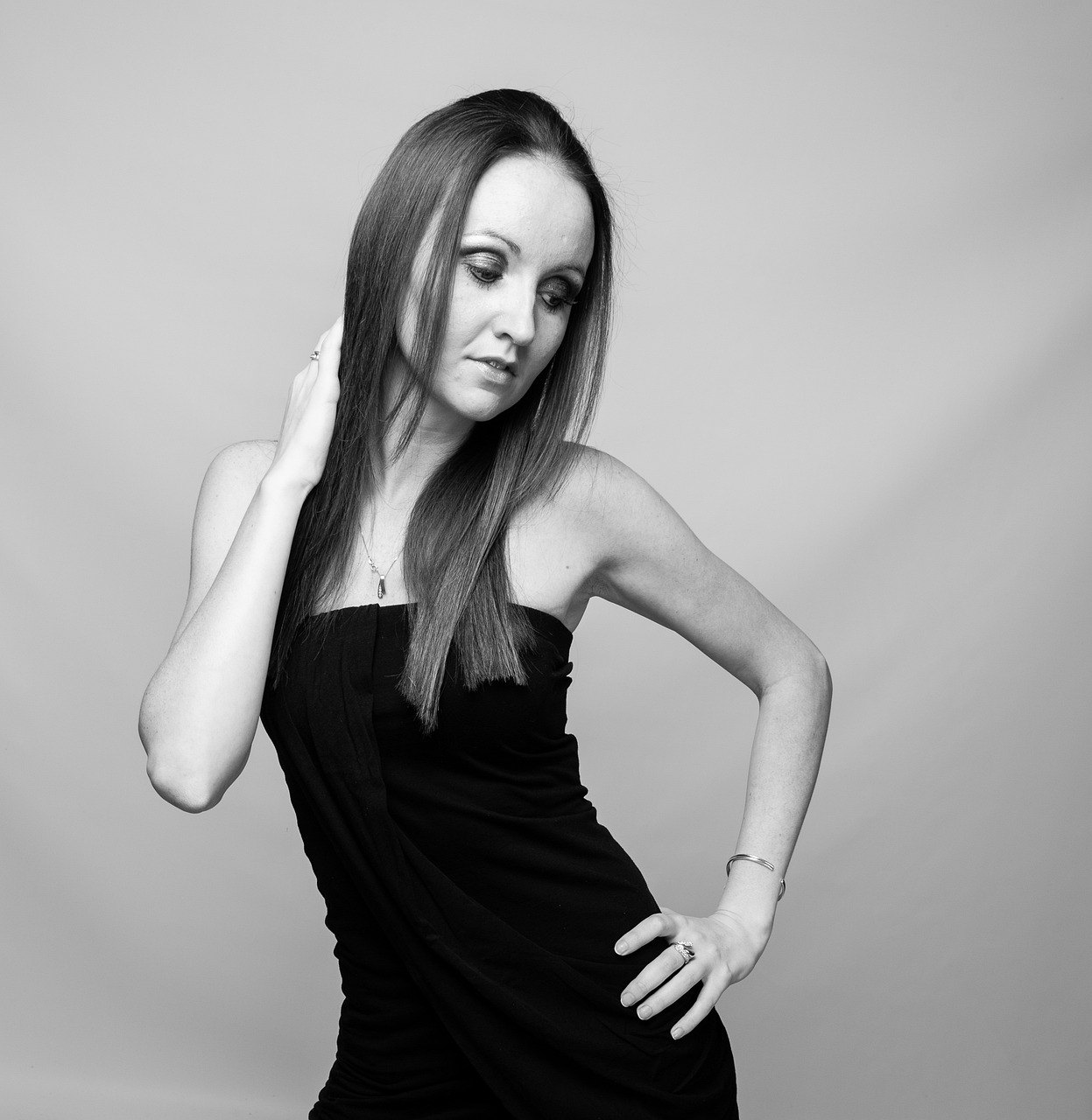 孙怡机场最新亮相,时尚魅力令人无法抗拒