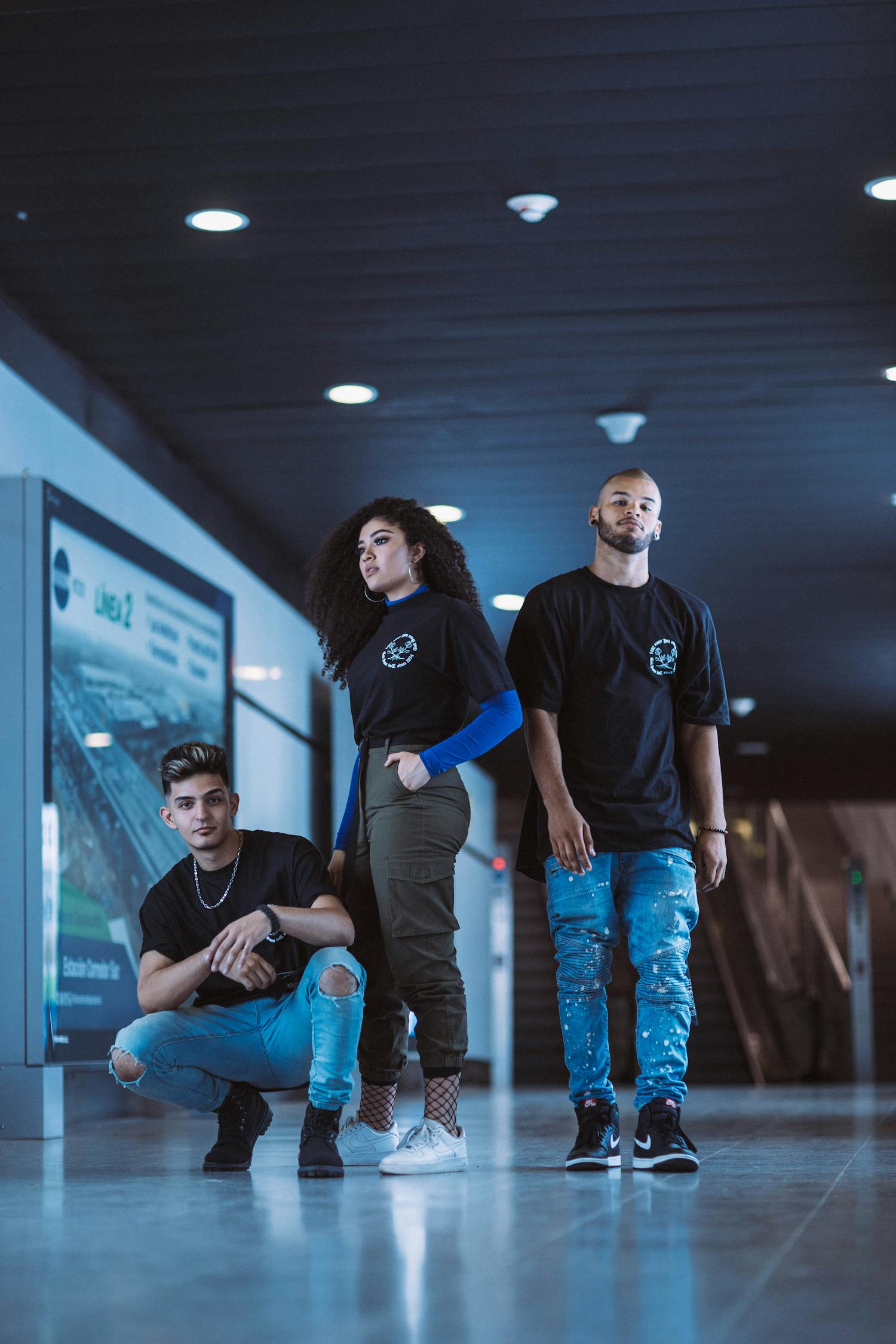 探索秀人网最新版，时尚与社交的新纪元开启！