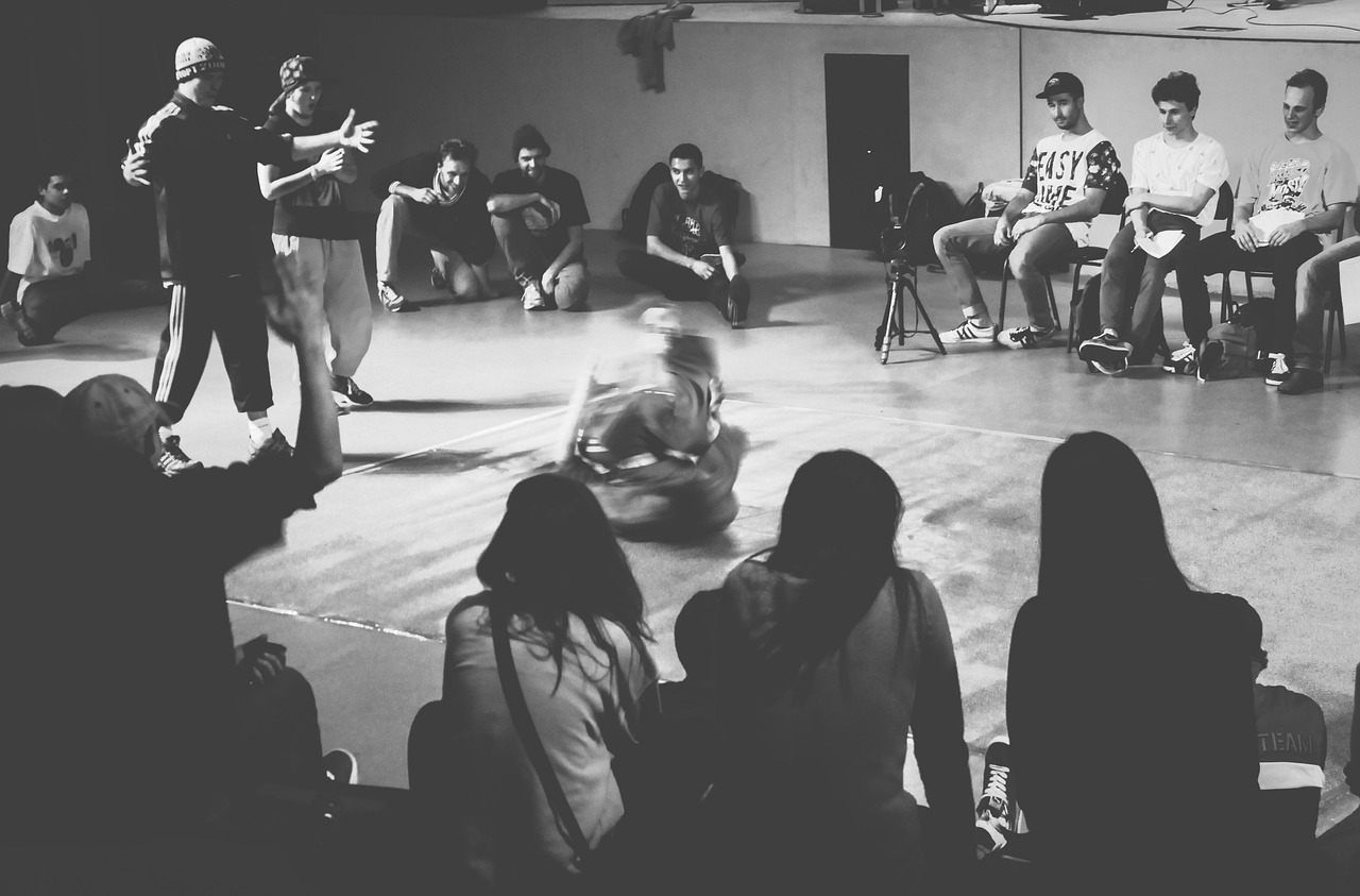 王一博街舞3热血瞬间，璀璨舞魂的最新照片曝光