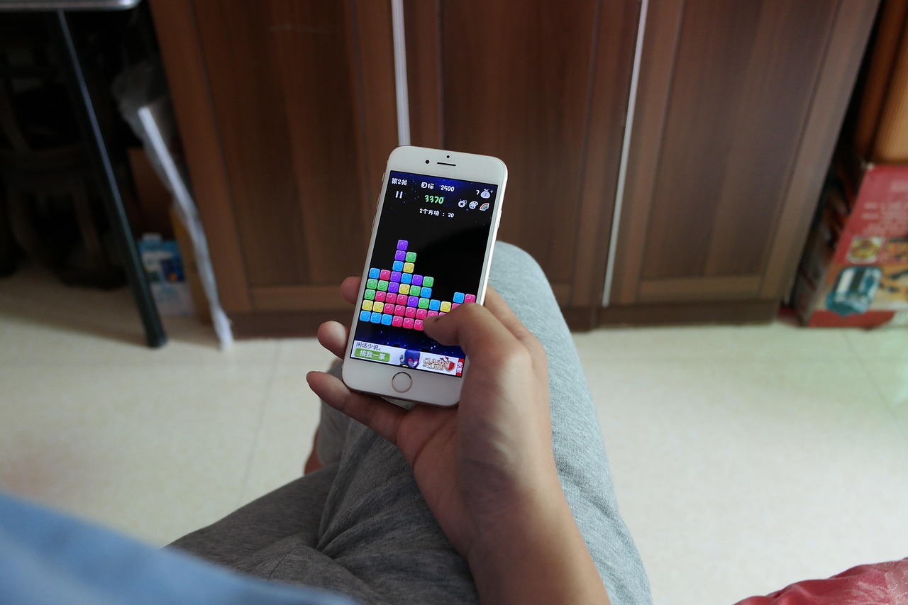 最新iOS版本特点与优势探讨,iPhone更新系统是否已至最新境界?