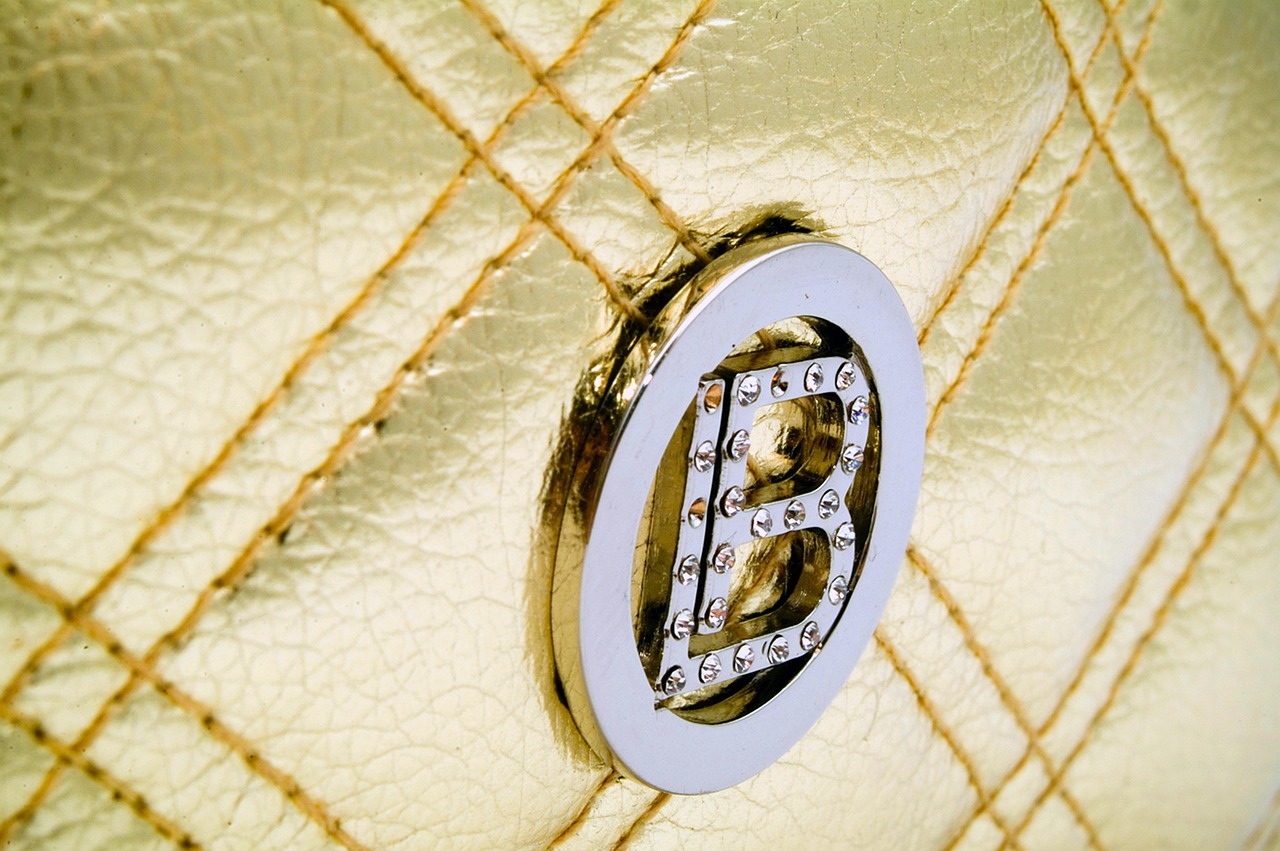 中国黄金最新款项链，时尚与传统的完美融合风采闪耀登场！