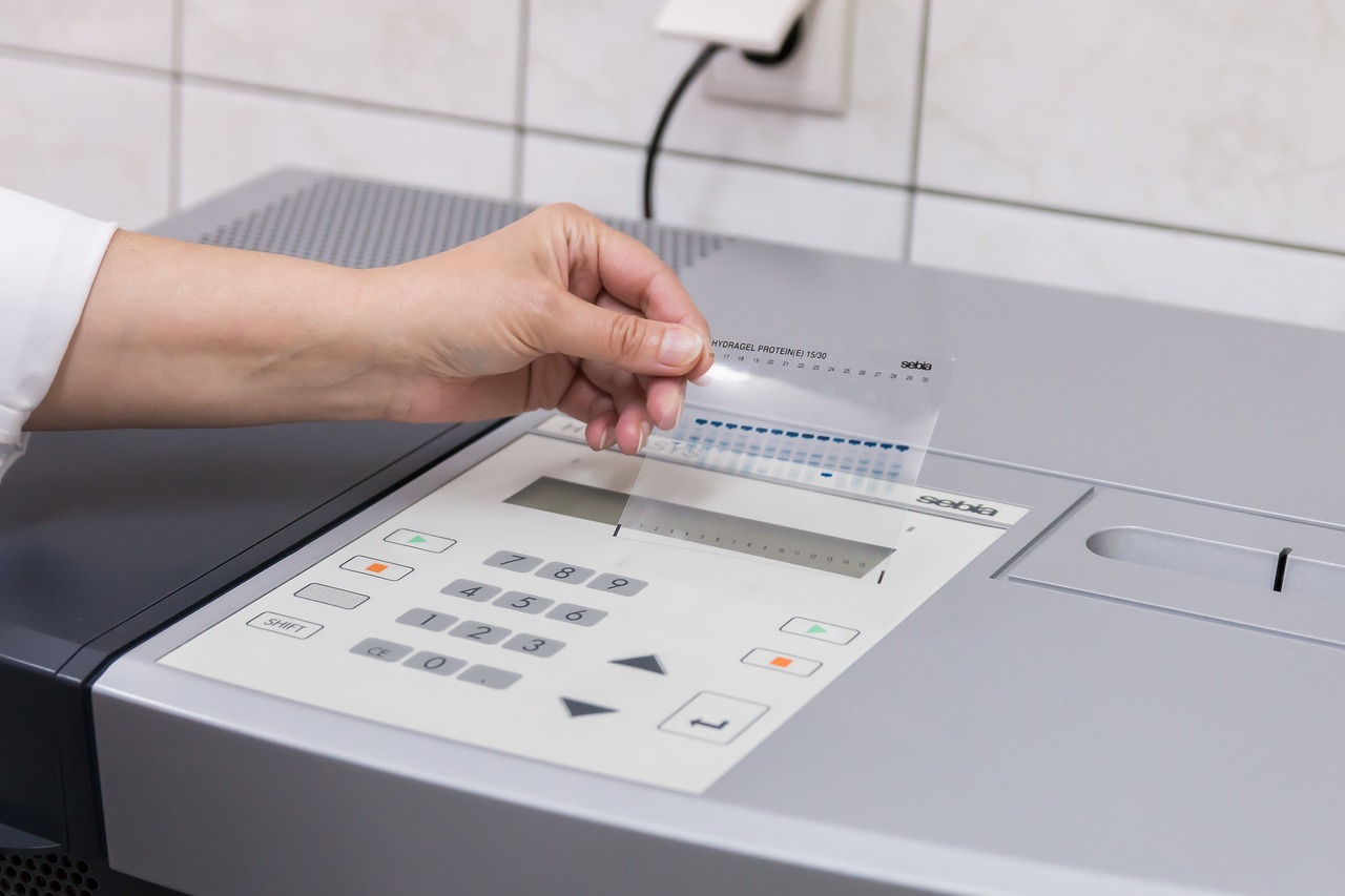 最新医院血压计技术，智能守护者守护您的健康