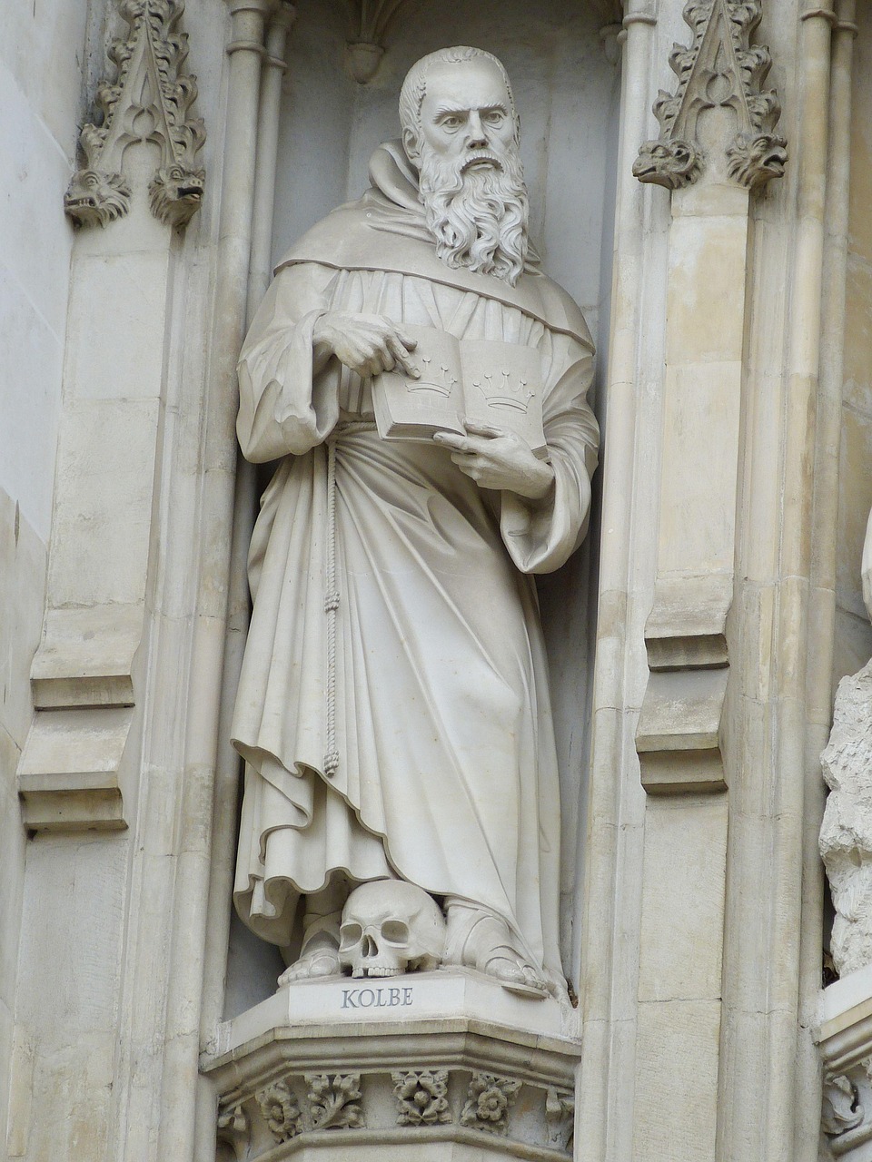 兰州至武威交通政策最新动态，交通规划与影响分析