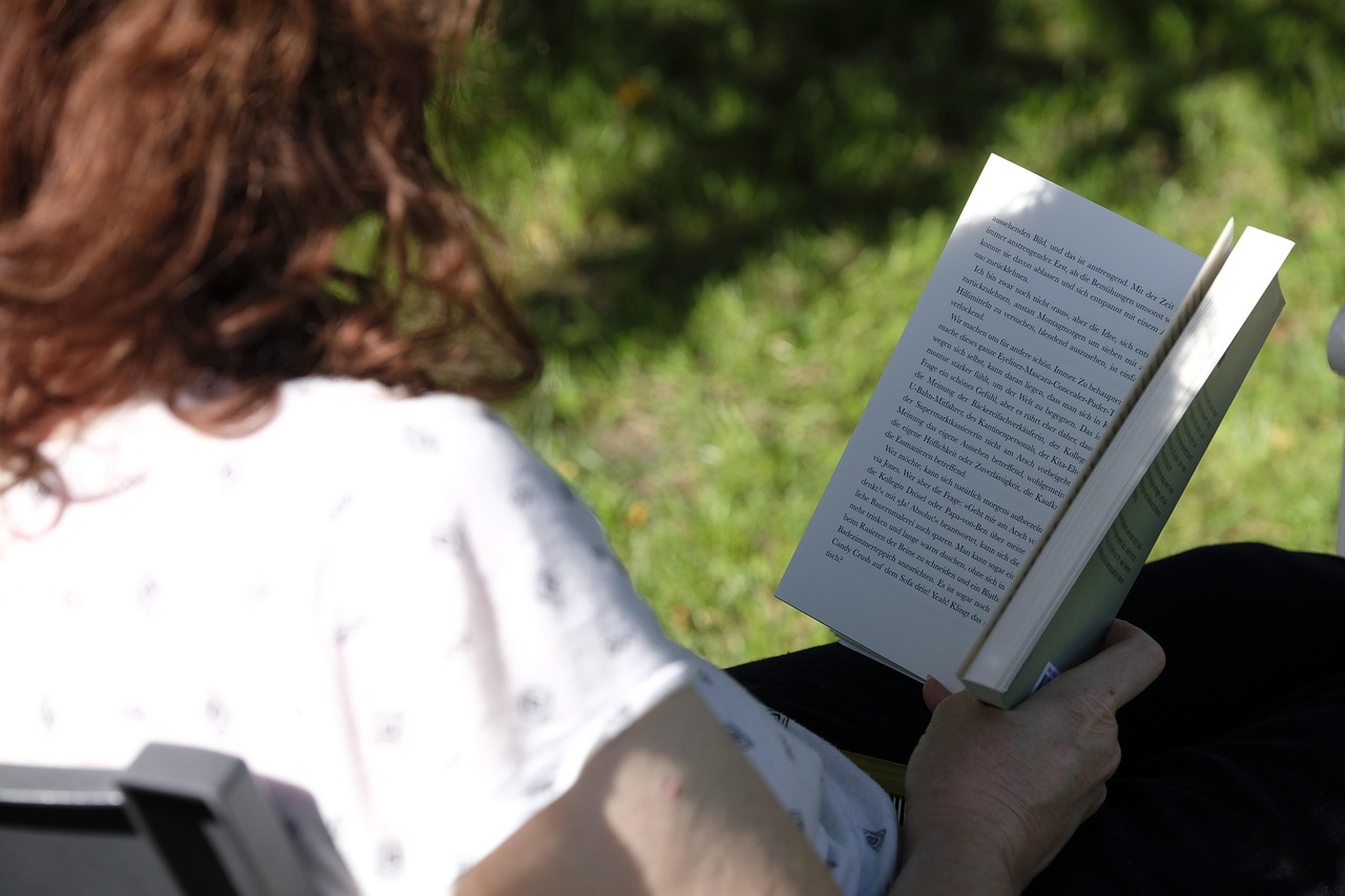 英国疫情最新动态及大学现状分析