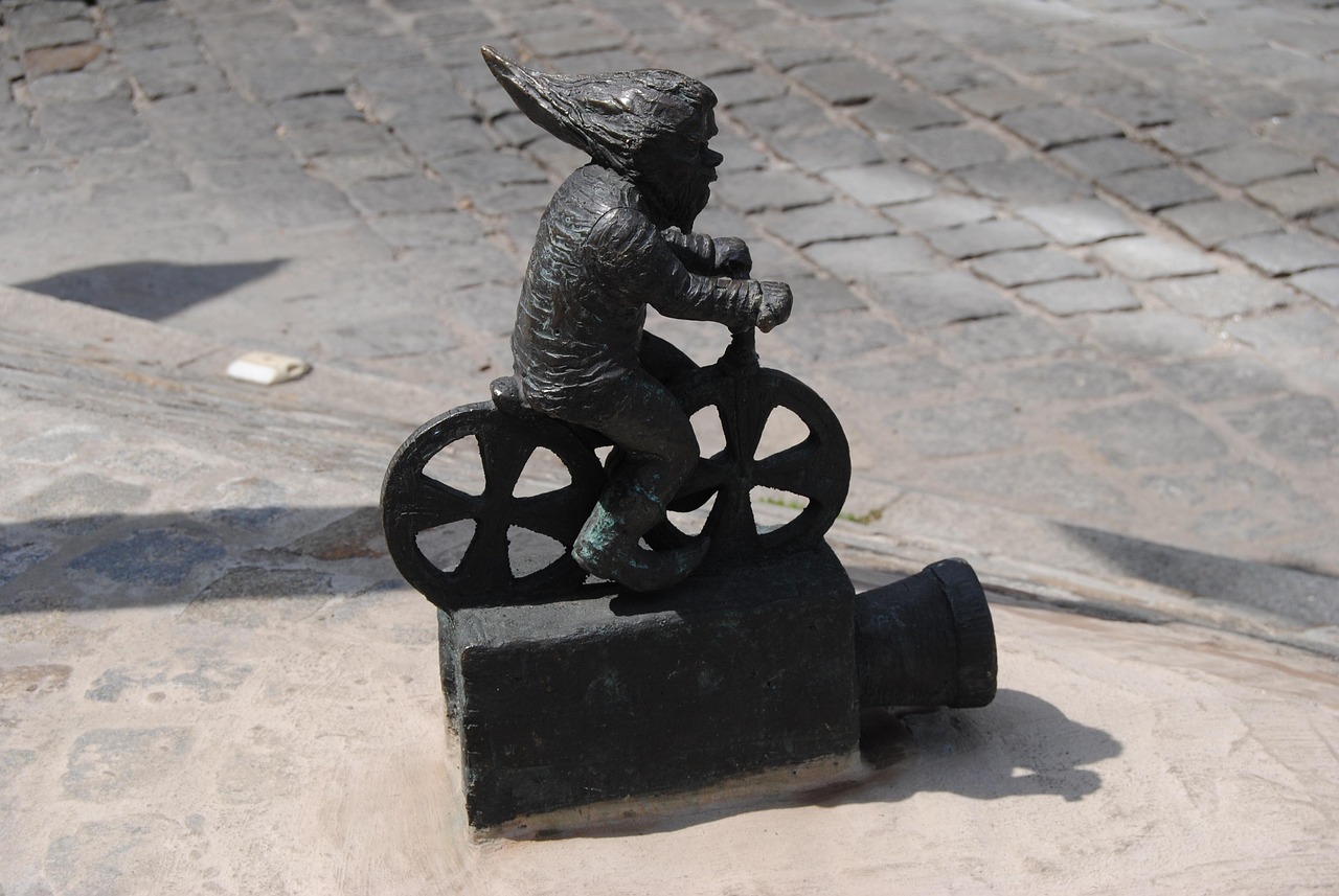 李雪琴最新视频动态揭秘，多元才艺之旅探索