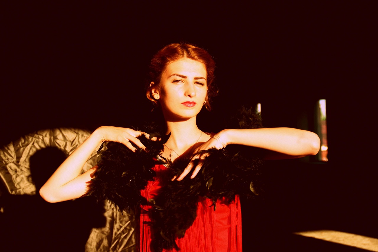 香奈儿最新口红色号引领时尚潮流，成新宠之选