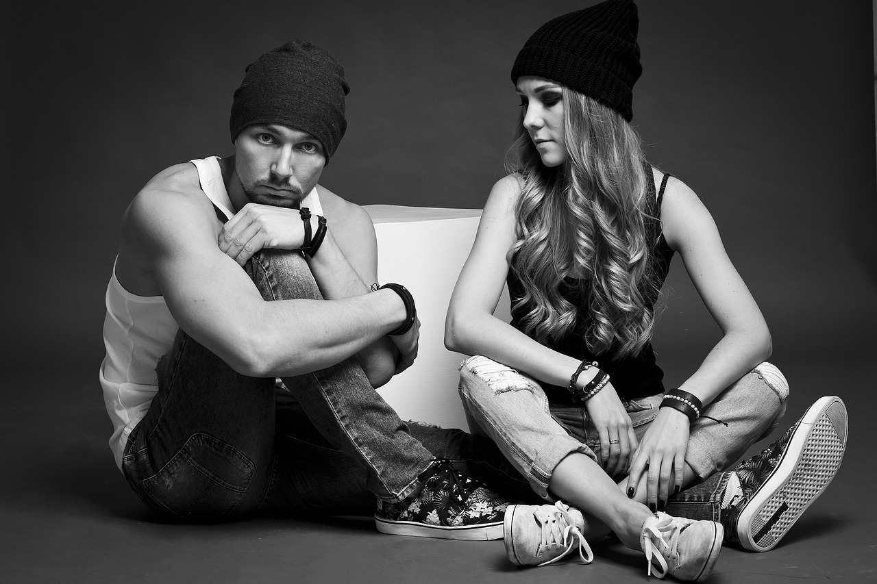 都市恋情演员，展现现代情感魅力与力量的演绎者