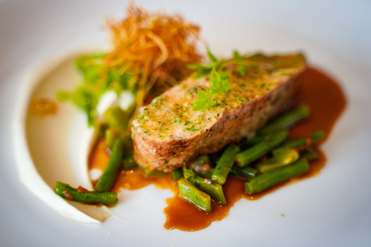 都城快餐新菜单引领潮流，揭晓餐饮新篇章