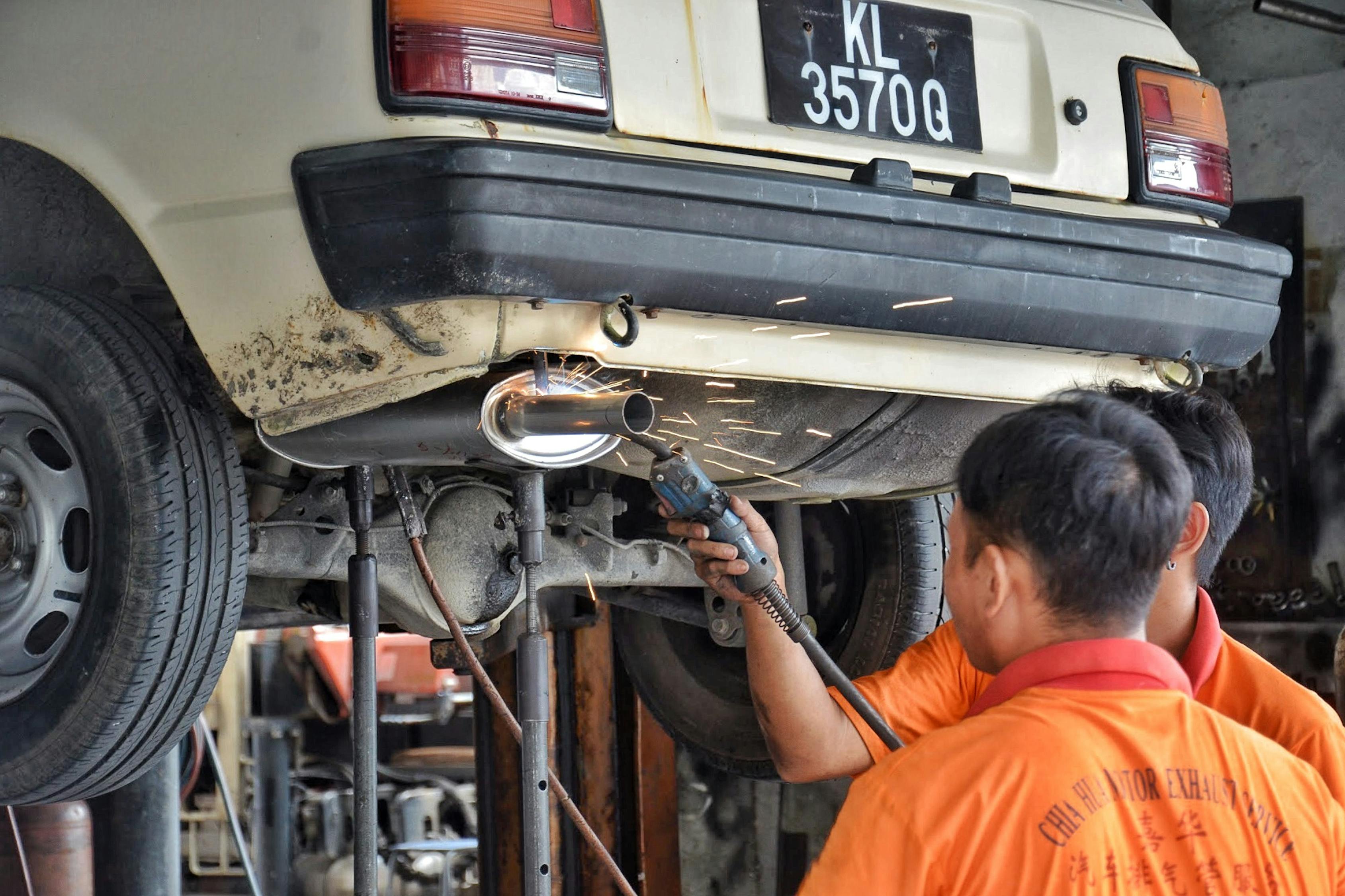 最新二手危险品运输车市场分析，车辆选购与趋势探讨