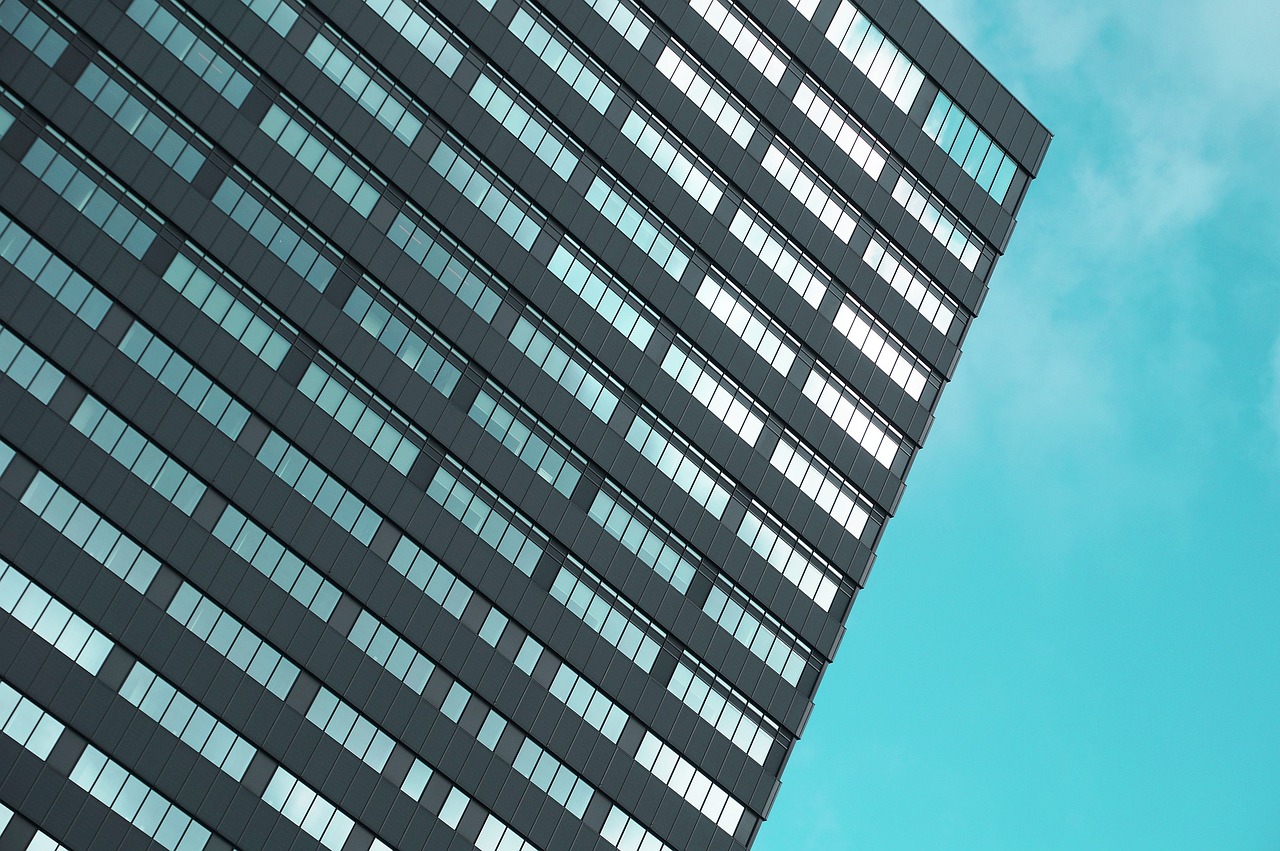 中建城开上市,企业腾飞的新起点,开启资本市场新篇章