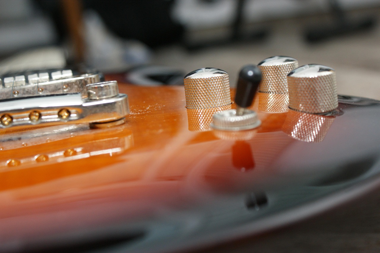 心火燎缘，探索未来情感与机遇的2025展望