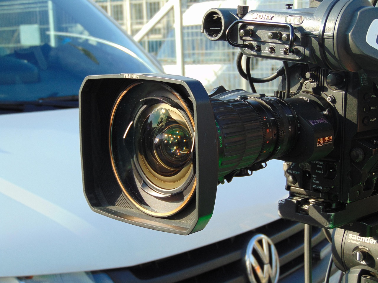 三月国产电视品质与创新展现,最新排行榜揭示热门机型!