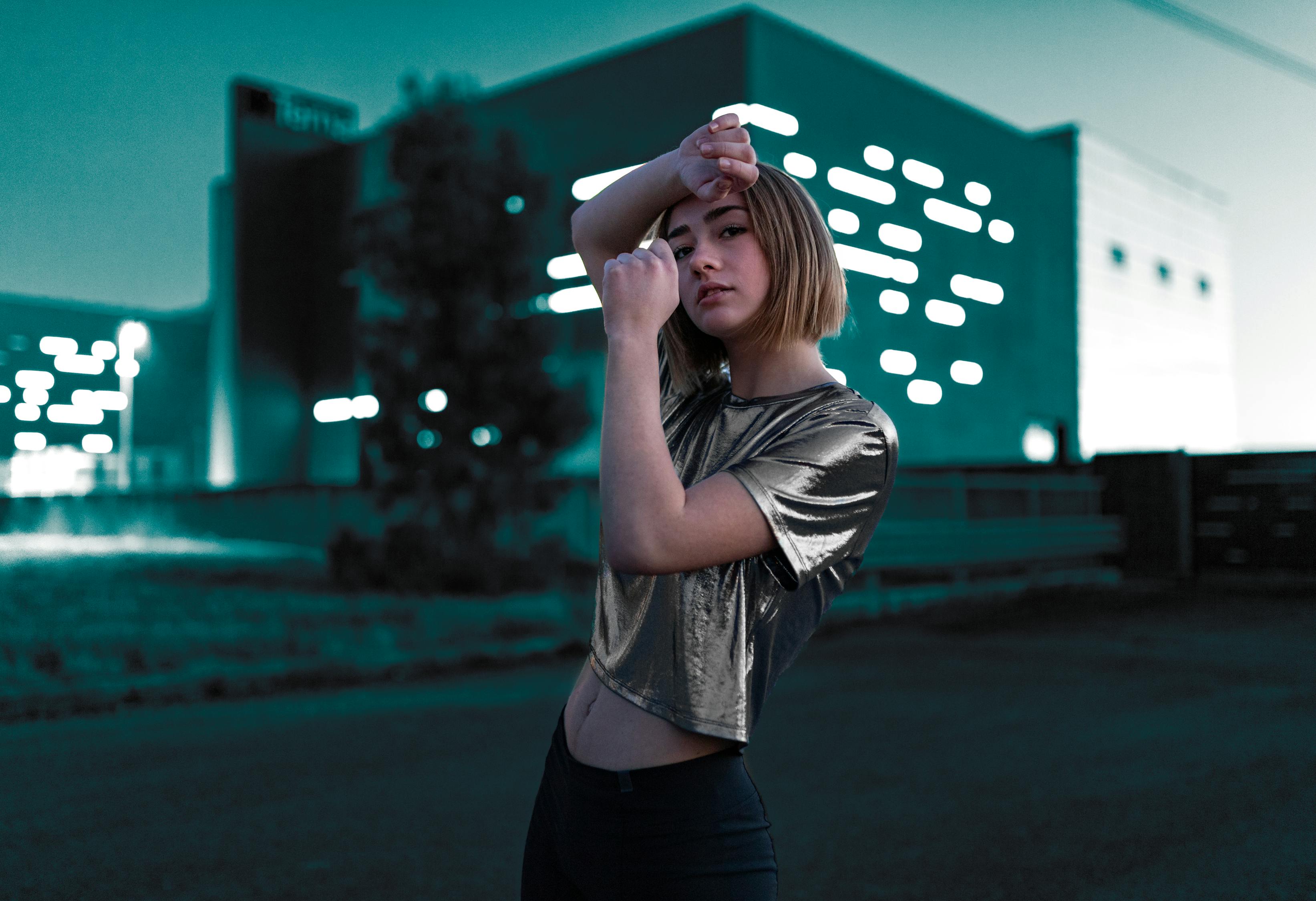 三月璀璨之星陈数闪耀光芒