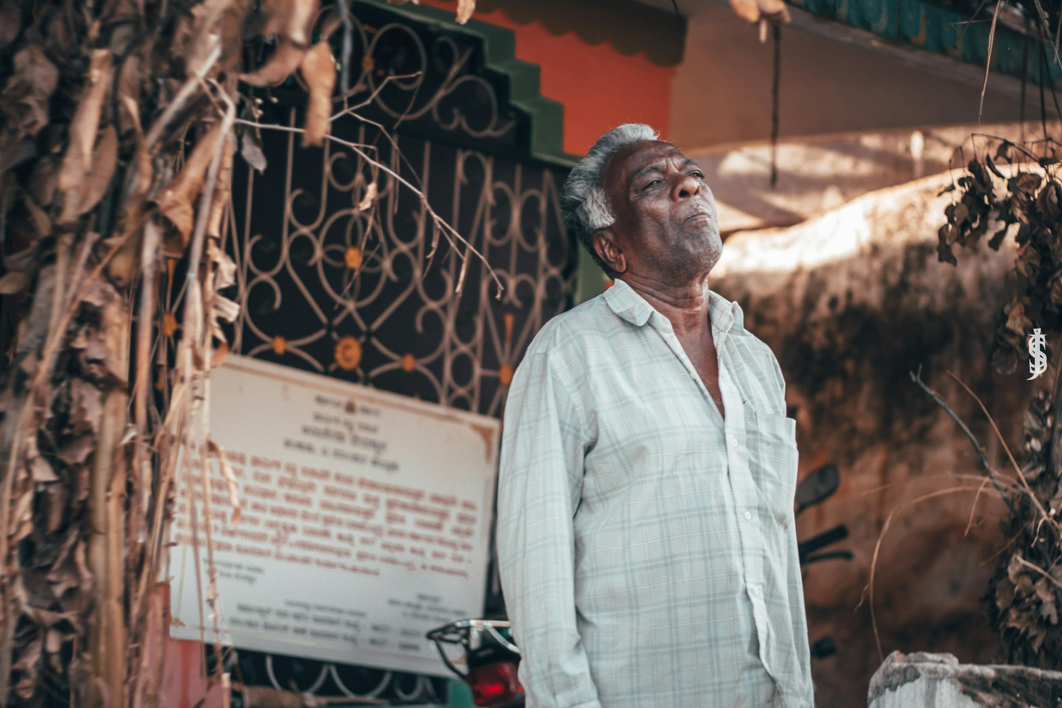 三月香港老男演员的魅力风采与故事回顾