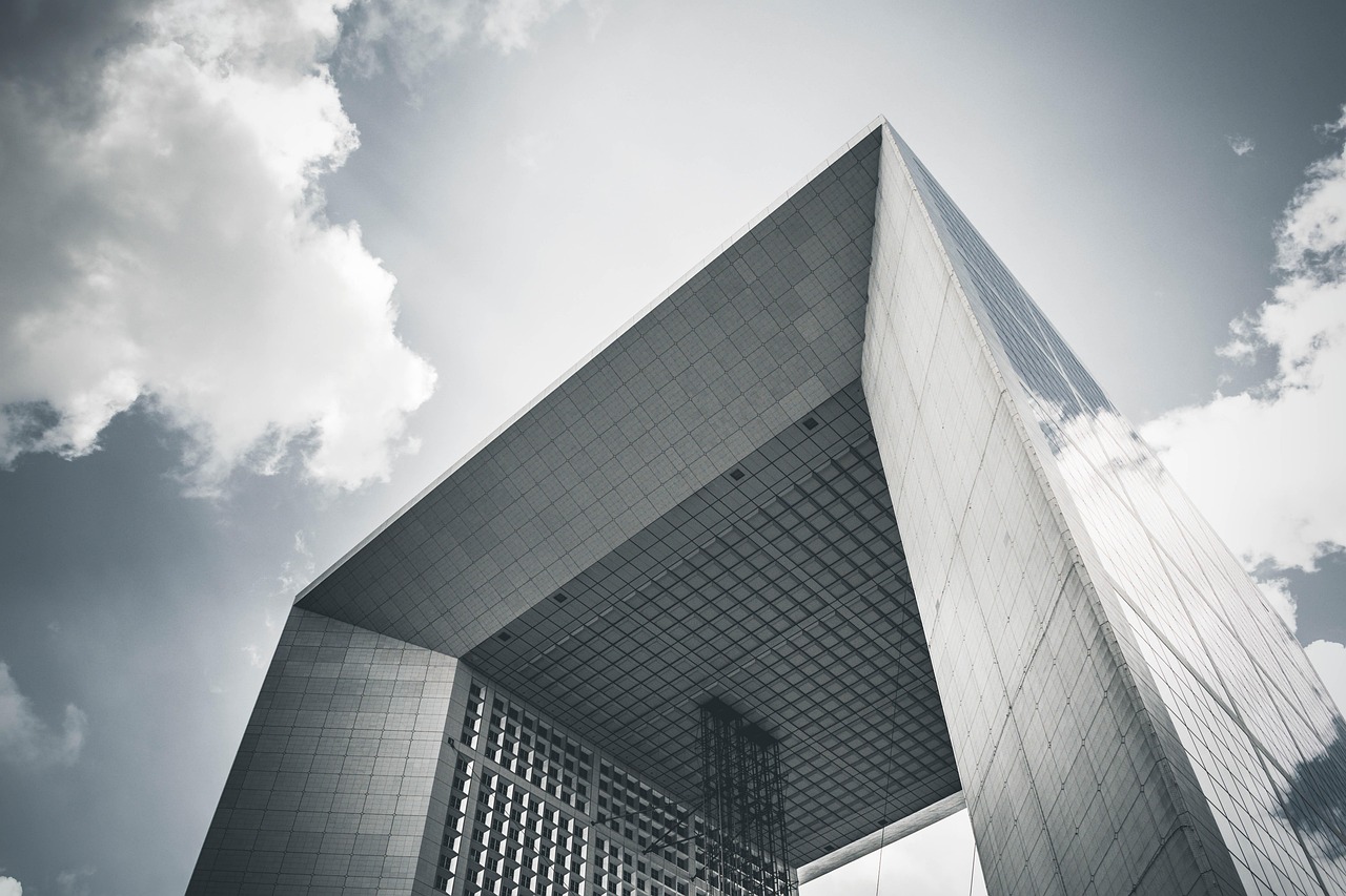 三月现代住宅设计新趋势，创新理念塑造未来居住空间