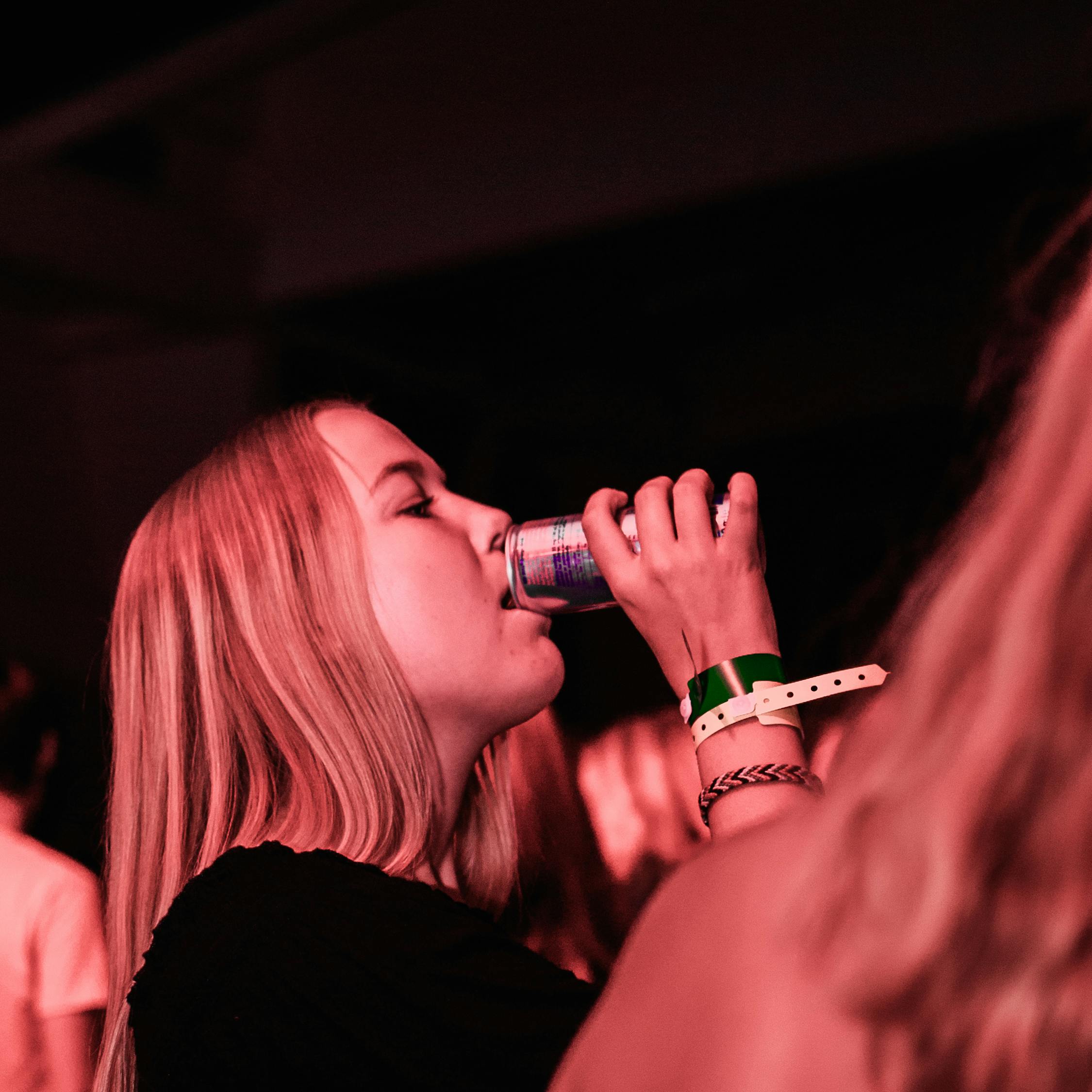 亲临现场，感受激情，恒大比赛现场直播震撼来袭！