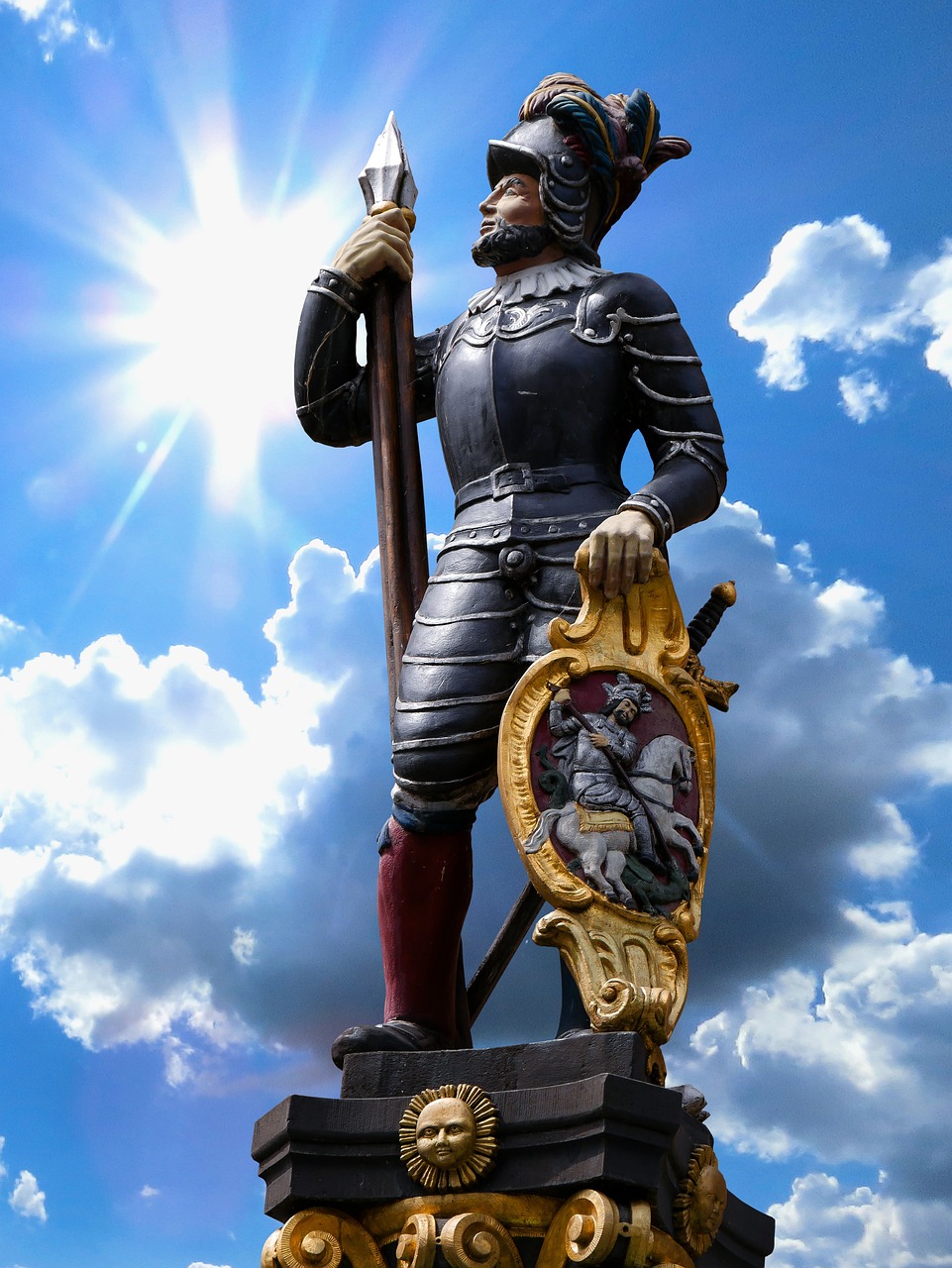 四月精忠岳飞电视剧，历史与艺术的完美融合