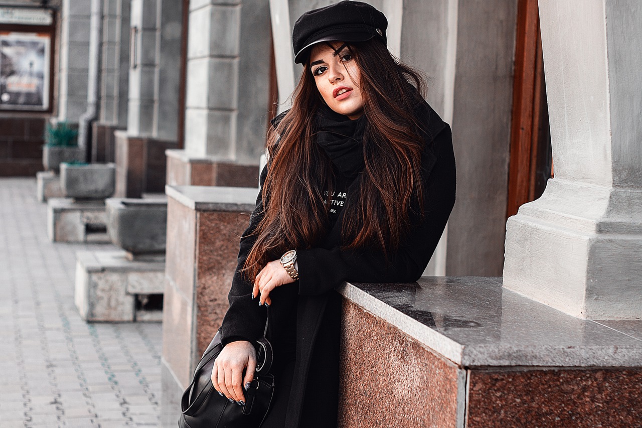 四月之星胡宇，无限魅力的演员之路