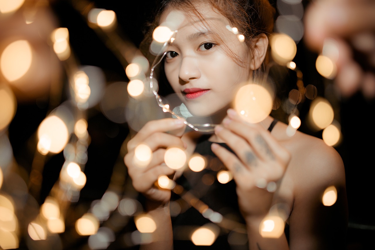 杨延东，四月舞台之星，演员之光闪耀时刻