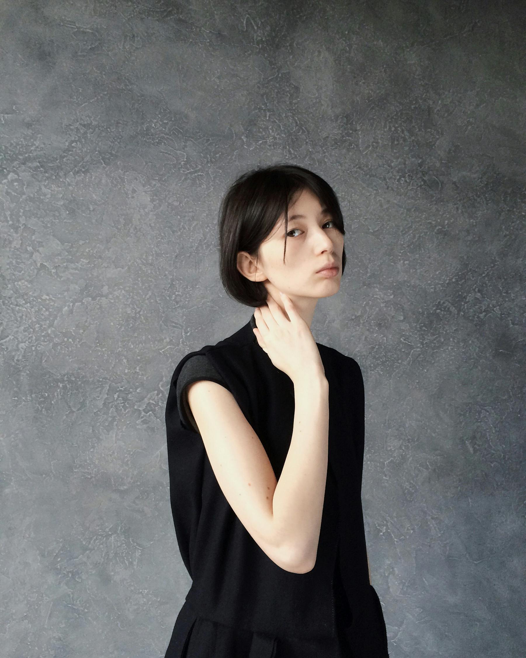 4月壁纸女明星，魅力四溢的明星世界