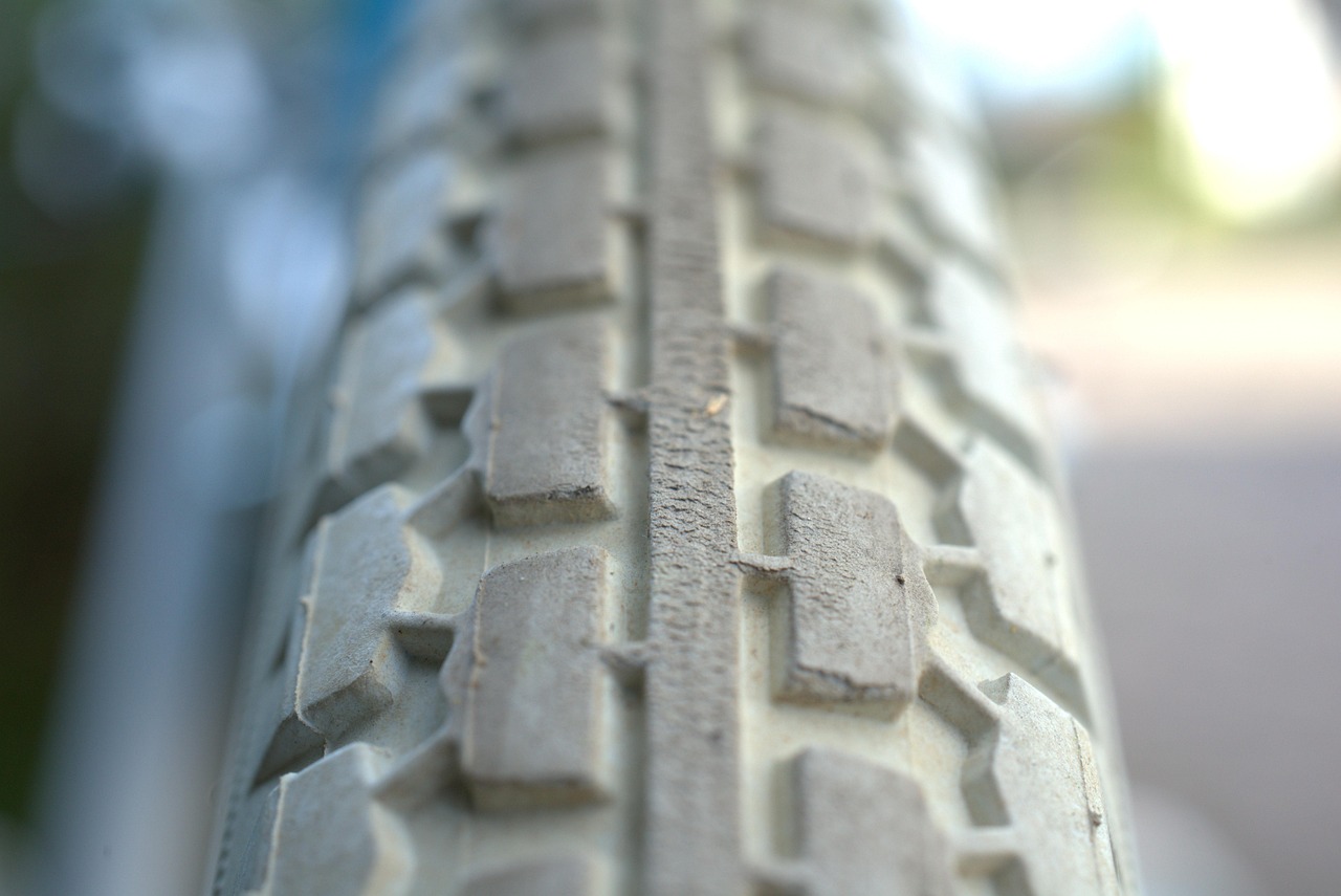 XXXX年4月轮胎行情深度解析与预测报告