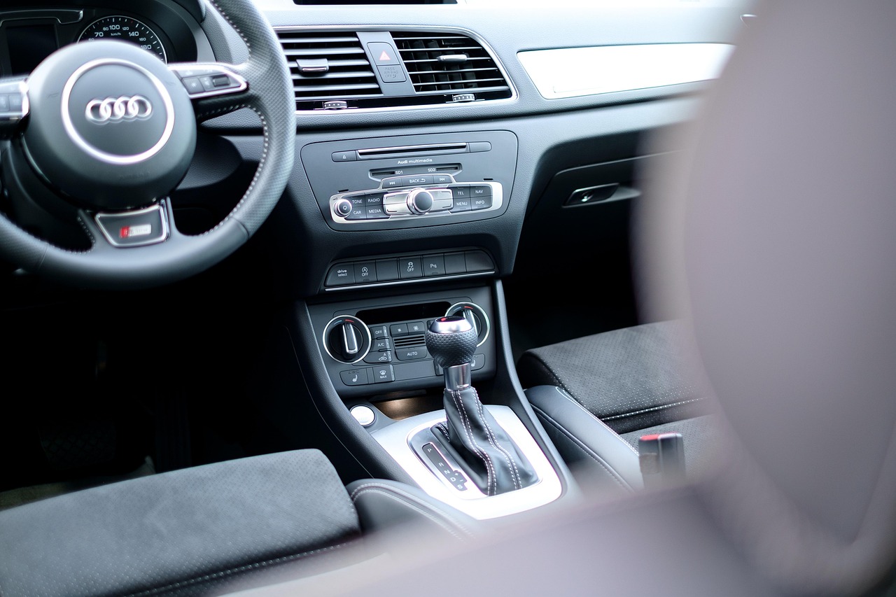 奥迪新品发布会，引领豪华新纪元