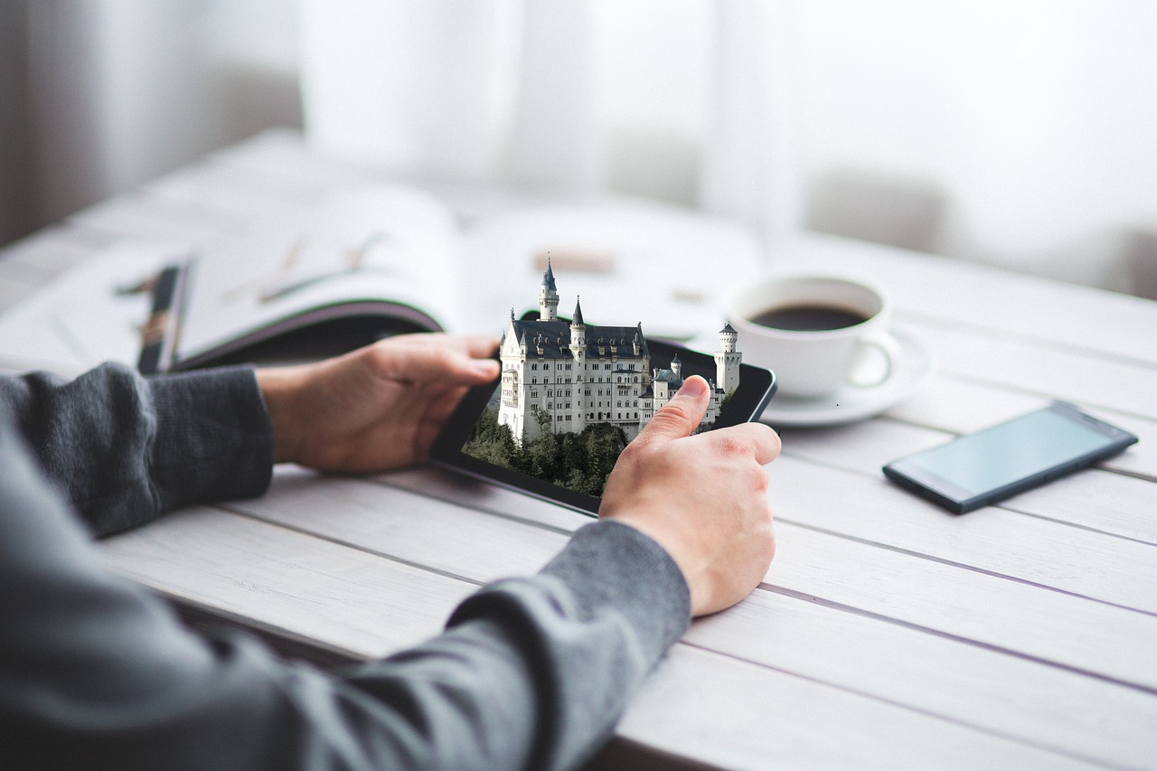 创保网新版上线,智能保险新篇章开启