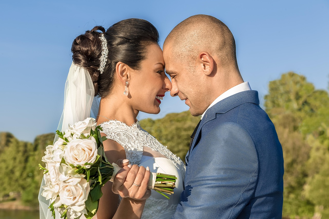 都市五月恋曲，电视剧中的爱情篇章（五月电视剧都市爱情故事）