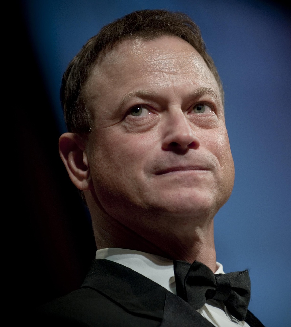 五月中国机长演员风采，银幕之星闪耀时刻