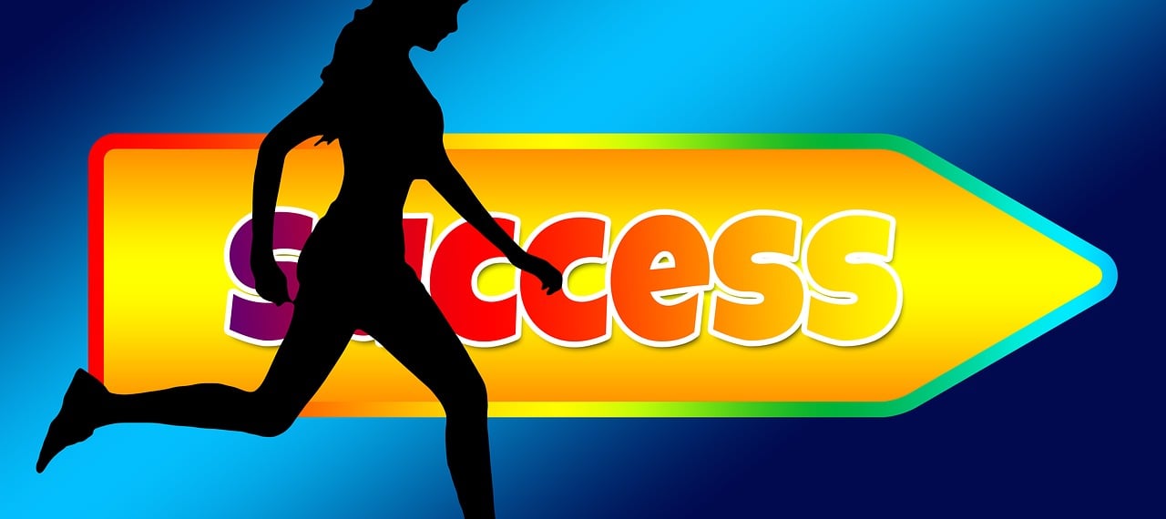 五月赛事盛宴，比赛主办方的重要角色深度解析