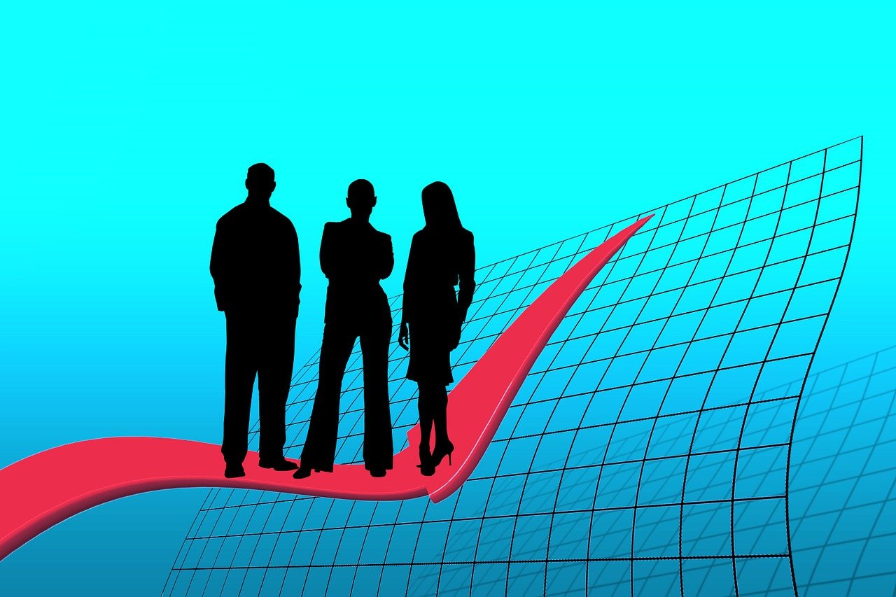 五月吾股丰登第12期股市分析，走进股市繁荣与机遇