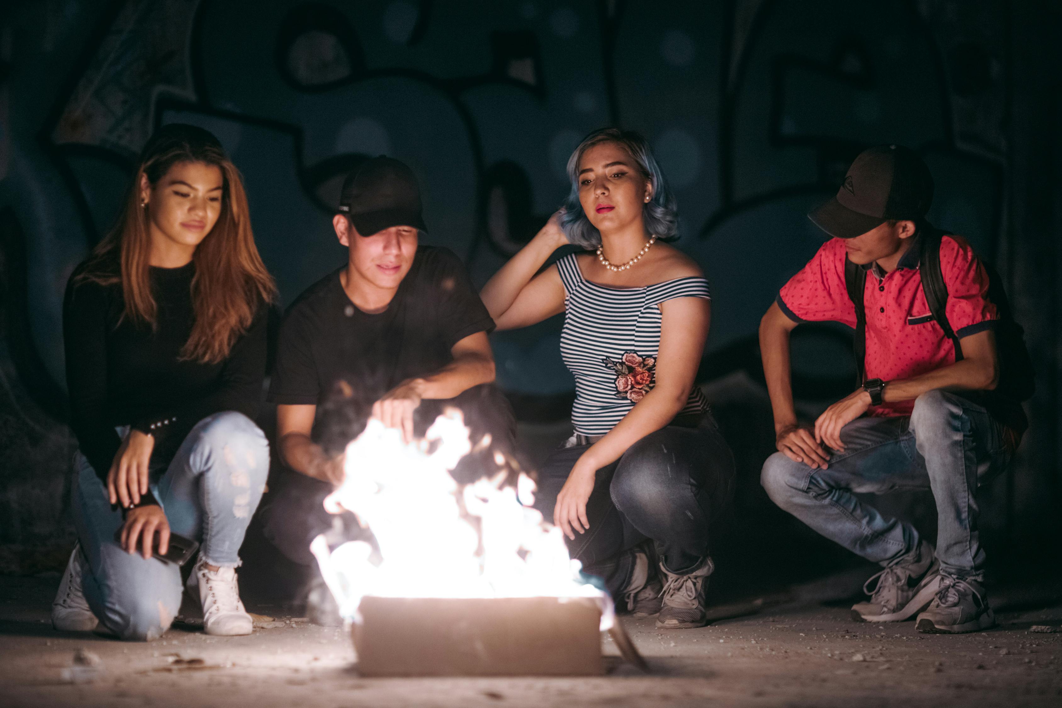 五月怒火中烧电影深度解析，燃烧的情感与故事剖析