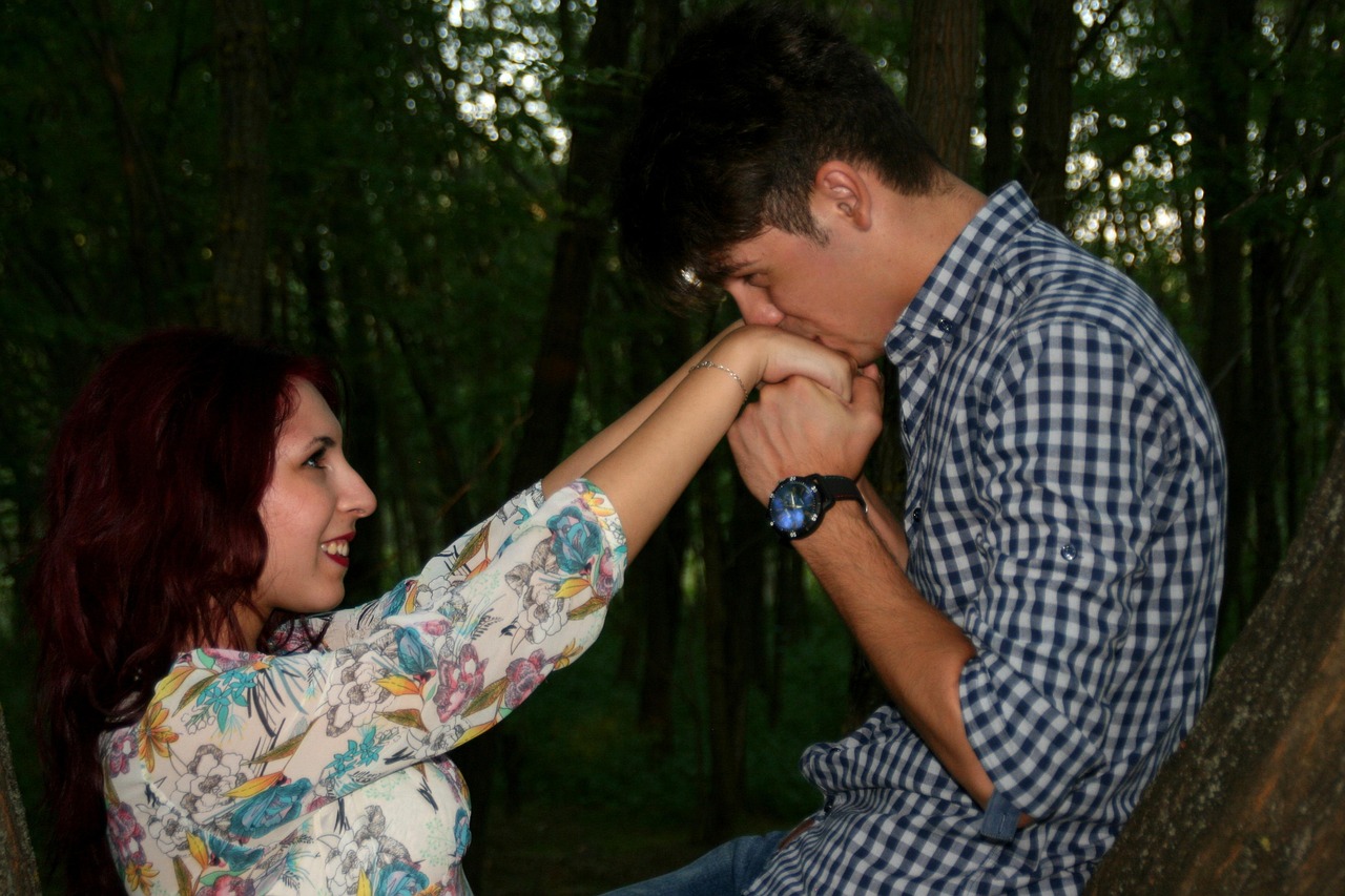 五月文松最新小品经典，笑料与情感的完美融合